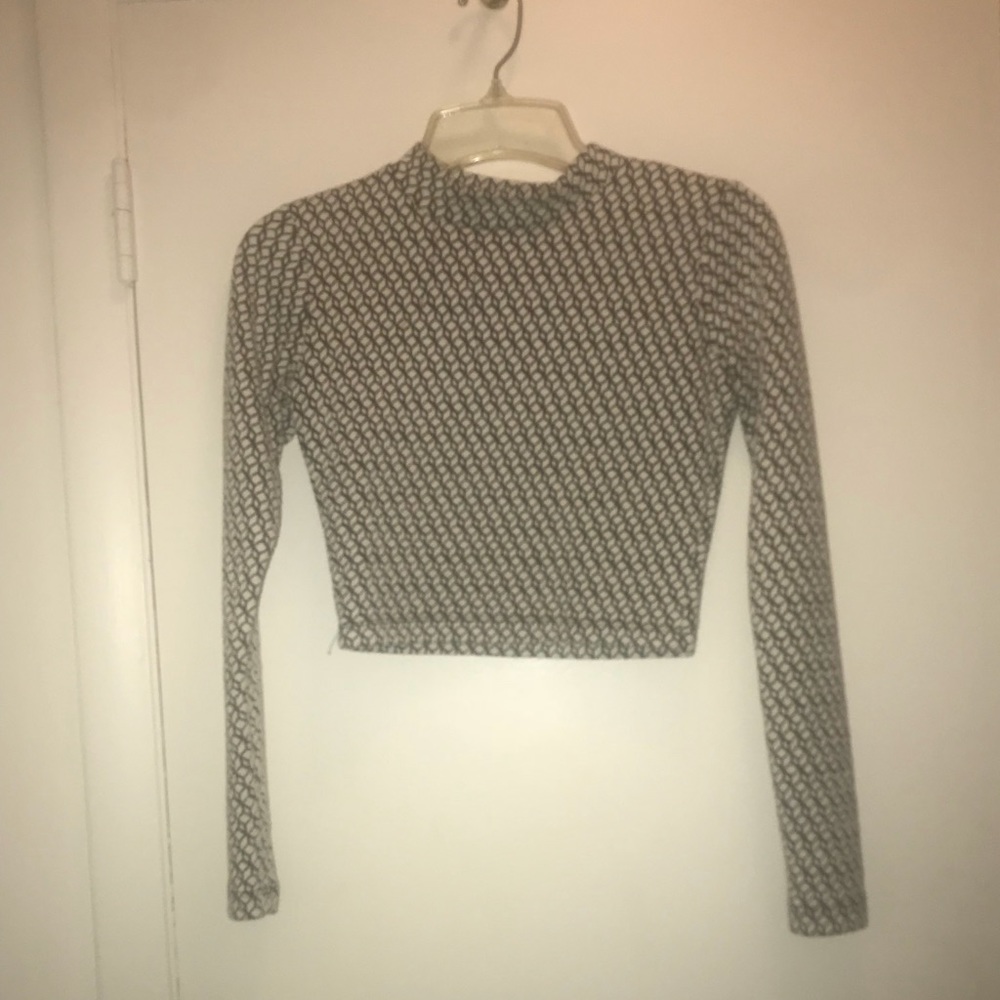 Crop top shirt